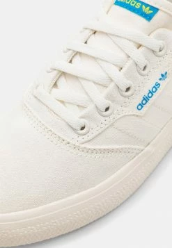 Adidas Originals 3MC UNISEX - Trainers - White -Adidas Originals Shop 78451692c53d4046a851928935d9f0b2