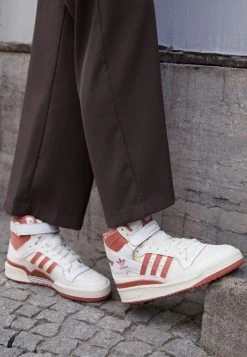 Adidas Originals FORUM - High-top Trainers - Off White/magic Earth