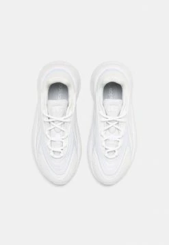 Adidas Originals OZELIA UNISEX - Trainers - White 10 Adidas Originals OZELIA UNISEX - Trainers - White -Adidas Originals Shop 7b2302ec9b3441b081b59ab8230fcccb
