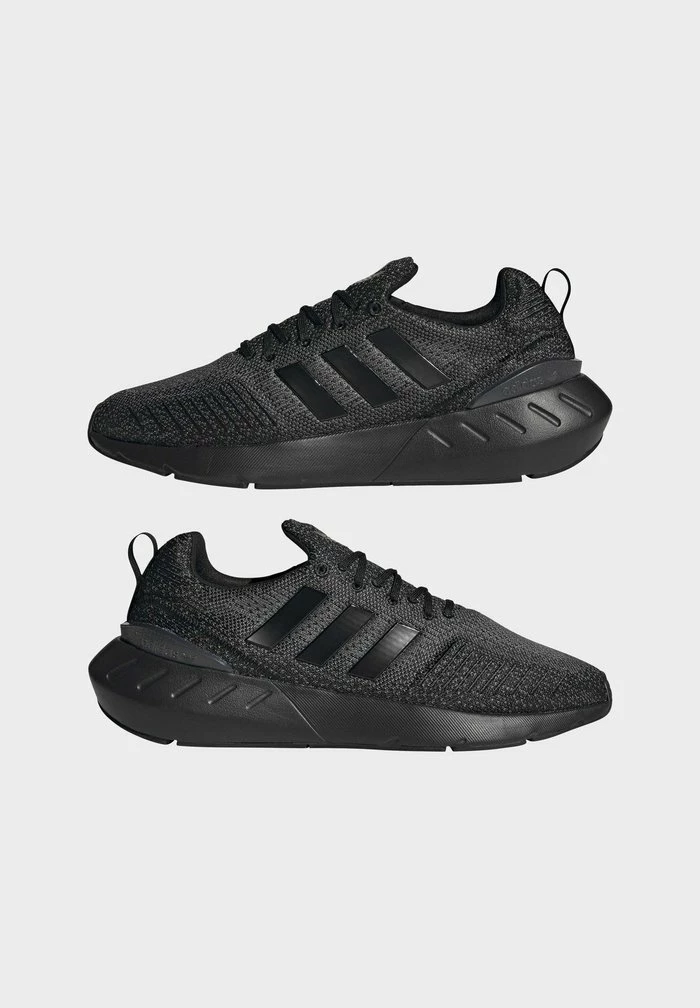 Adidas Originals SWIFT RUN 22 UNISEX - Trainers - Black 7 Adidas Originals SWIFT RUN 22 UNISEX - Trainers - Black - Image 7