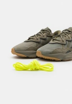 Adidas Originals OZWEEGO UNISEX - Trainers - Trace Cargo/night Cargo/raw Khaki -Adidas Originals Shop 7cd3bea69623485194ff95af9b4e879f