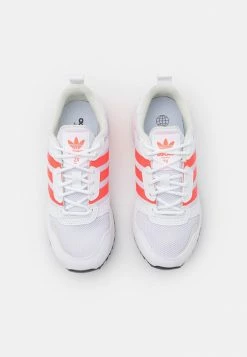 Adidas Originals ZX 700 HD UNISEX - Trainers - Footwear White/turbo/white Tint 9 Adidas Originals ZX 700 HD UNISEX - Trainers - Footwear White/turbo/white Tint -Adidas Originals Shop 81844dd2126d4576bafc7a09e3c81731