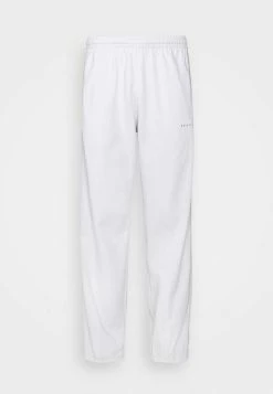 Adidas Originals ESS LOGO - Tracksuit Bottoms - Orbit Grey -Adidas Originals Shop 821b0e8289b04b60bdb8398adf42e2bd