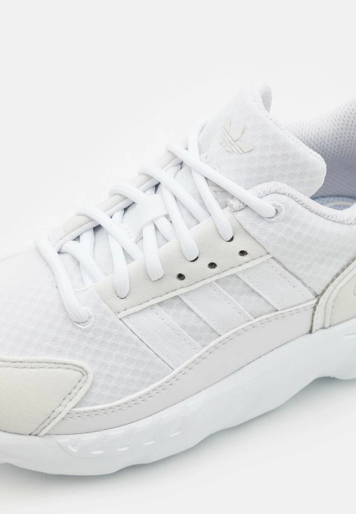 Adidas Originals ZX 22 UNISEX - Trainers - Footwear White/crystal White 6 Adidas Originals ZX 22 UNISEX - Trainers - Footwear White/crystal White - Image 6