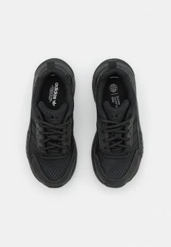 Adidas Originals ZX 22 UNISEX - Trainers - Core Black/footwear White 9 Adidas Originals ZX 22 UNISEX - Trainers - Core Black/footwear White -Adidas Originals Shop 8289fab2cff944bd87aa2897206a4900