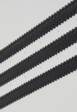 Adidas Originals IPHONE 12/12 PRO - Phone Case - White/black -Adidas Originals Shop 834e2c4cc5a1472189f94b6b9528b9b5