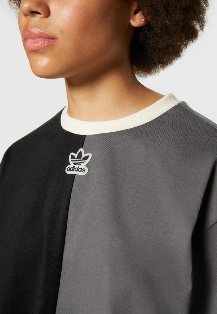 Adidas Originals CROPPED TEE - Print T-shirt - Black 7 Adidas Originals CROPPED TEE - Print T-shirt - Black - Image 7