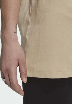 Adidas Originals TEE - Basic T-shirt - Beige -Adidas Originals Shop 8610bc006b7049dcbe08003fbf8d2569