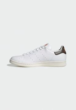 Adidas Originals STAN SMITH UNISEX - Trainers - White 14 Adidas Originals STAN SMITH UNISEX - Trainers - White -Adidas Originals Shop 86ab7d30e3764e0b897e679ffa43159b