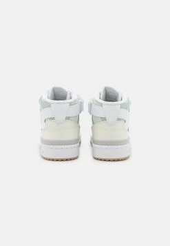Adidas Originals FORUM MID - High-top Trainers - White/linen Green/gum -Adidas Originals Shop 87ce801770b84a4da00f502834b86729