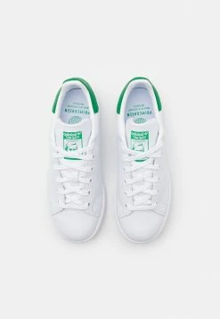 Adidas Originals STAN SMITH UNISEX - Trainers - Footwear White/green -Adidas Originals Shop 89c4680c6a034a70b3ff20cbe4d8a5c7