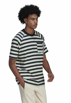 Adidas Originals POCKET - Print T-shirt - Black 8 Adidas Originals POCKET - Print T-shirt - Black -Adidas Originals Shop 8d1bd635749543d6b02d3ebe9853d218