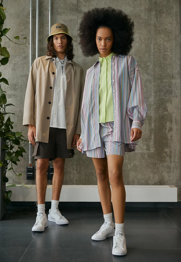 Adidas Originals STAN SMITH UNISEX - Trainers - Footwear White/collegiate Navy 1 Adidas Originals STAN SMITH UNISEX - Trainers - Footwear White/collegiate Navy