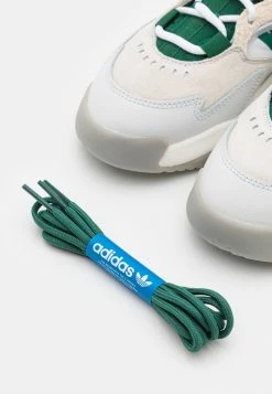 Adidas Originals STREETBALL II UNISEX - Trainers - Footwear White/team Dark Green/ecru Tint -Adidas Originals Shop 8e2386385d6f40299354e381a1b00575