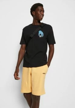 Adidas Originals Shorts - Orange Tint 11 Adidas Originals Shorts - Orange Tint -Adidas Originals Shop 8ed095e110094a79a32298bf9d7f6a21