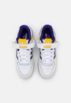 Adidas Originals FORUM - Trainers - Footwear White/team Colleg Purple/bright Gold -Adidas Originals Shop 8fbaaa5c53db48839a2fa97d85f06e69