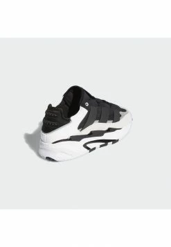 Adidas Originals NITEBALL STREETBALL LIGHTSTRIKE - Trainers - Core Black/ftwr White/silver Met. -Adidas Originals Shop 9002a651040643c880e573eaa331b1e8