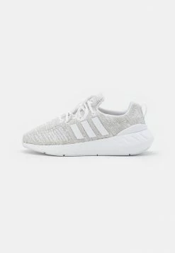 Adidas Originals SWIFT RUN 22 UNISEX - Trainers - Footwear White/grey Two/core Black