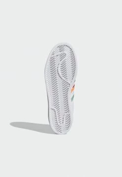 Adidas Originals Trainers - White 17 Adidas Originals Trainers - White -Adidas Originals Shop 94016cd5dee74fa8b7398eb2b473bddc