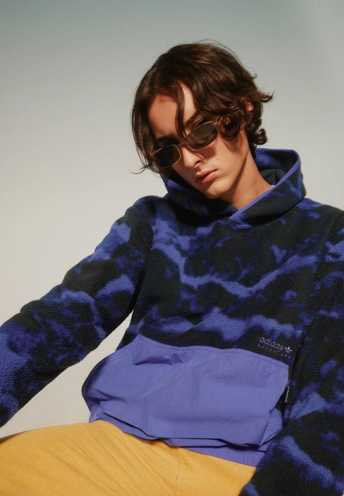 Adidas Originals PFLEEC ALL OVERSIZE PRINTED ORIGINALS ADVENTURE HOODIE LOOSE - Hoodie - Sonic Ink 3 Adidas Originals PFLEEC ALL OVERSIZE PRINTED ORIGINALS ADVENTURE HOODIE LOOSE - Hoodie - Sonic Ink - Image 3