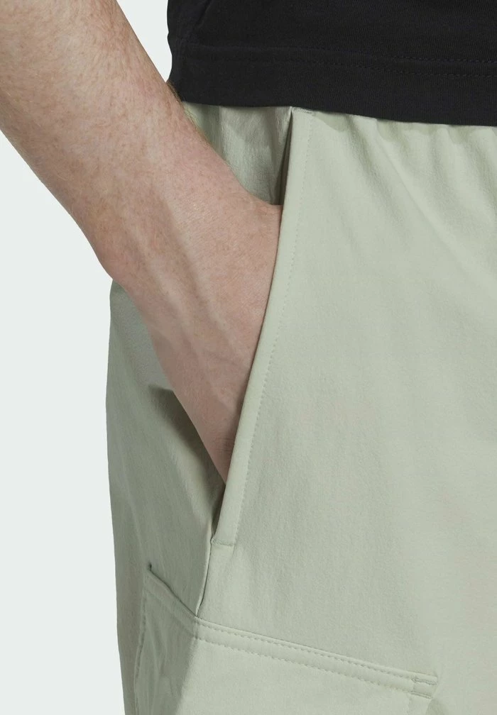 Adidas Originals Shorts - Green 4 Adidas Originals Shorts - Green - Image 4