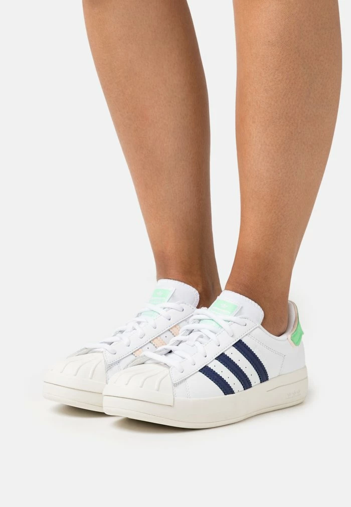Adidas Originals SUPERSTAR AYOON - Trainers - Footwear White/off White/night Sky 1 Adidas Originals SUPERSTAR AYOON - Trainers - Footwear White/off White/night Sky