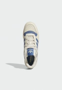 Adidas Originals FORUM LOW CL UNISEX - Trainers - White -Adidas Originals Shop 986d37a74f4c4430b937a123bf3b4603