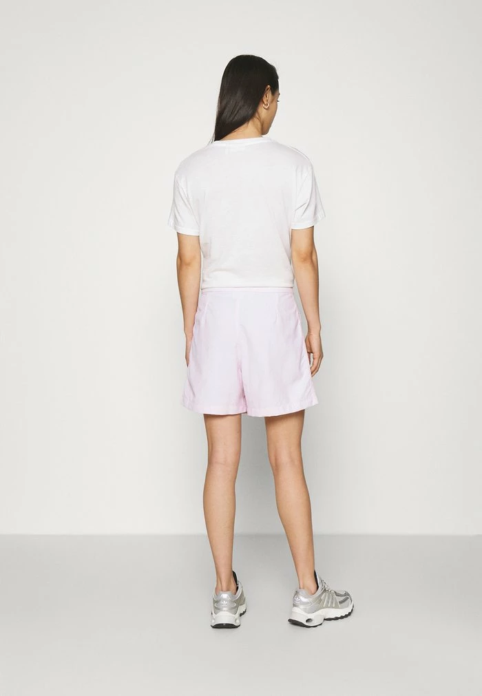 Adidas Originals TENNIS LUXE ORIGINALS SHORTS - Shorts - Pearl Amethyst 3 Adidas Originals TENNIS LUXE ORIGINALS SHORTS - Shorts - Pearl Amethyst - Image 3