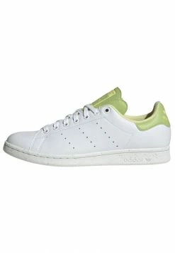 Adidas Originals Trainers - White
