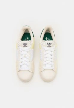 Adidas Originals SUPERSTAR 82 PANEL UNISEX - Trainers - Almost Yellow/shadow Navy/off White 9 Adidas Originals SUPERSTAR 82 PANEL UNISEX - Trainers - Almost Yellow/shadow Navy/off White -Adidas Originals Shop 99dcca554c064cfb98d179609d50356d