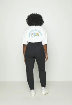 Adidas Originals CUFFED RIB PANT - Tracksuit Bottoms - Black 12 Adidas Originals CUFFED RIB PANT - Tracksuit Bottoms - Black -Adidas Originals Shop 99f75533a5ec456b9c8ec141cb75101f