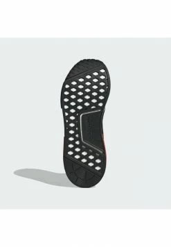 Adidas Originals NMD_R1 - Trainers - Black -Adidas Originals Shop 9a5a666ef7eb4e0b845e1b07b3dff28e
