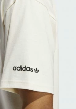 Adidas Originals FRIENDS OF NATURE CLUB - Print T-shirt - White -Adidas Originals Shop 9aab9073ae2546d6b7fed339f83dd480