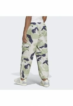 Adidas Originals GRAPHICS CAMOUFLAGE - Cargo Trousers - Grey 7 Adidas Originals GRAPHICS CAMOUFLAGE - Cargo Trousers - Grey -Adidas Originals Shop 9af28ac455ee47459e515bf6c1f18ff4