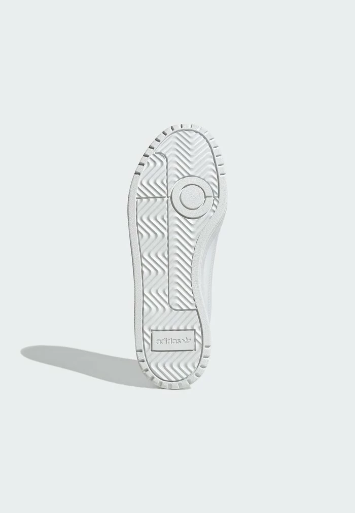 Adidas Originals Trainers - White 5 Adidas Originals Trainers - White - Image 5