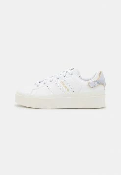Adidas Originals STAN SMITH BONEGA - Trainers - Footwear White/gold Metallic -Adidas Originals Shop 9c7844e2baf4426cb8428c37e1ee733f
