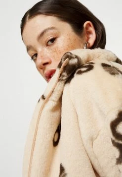 Adidas Originals JACKET - Winter Jacket - Halo Blush 18 Adidas Originals JACKET - Winter Jacket - Halo Blush -Adidas Originals Shop 9cf44b0f412a4603840cc807b9cf4456