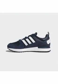 Adidas Originals ZX 700 HD - Trainers - Conavy/ftwwht/cblack