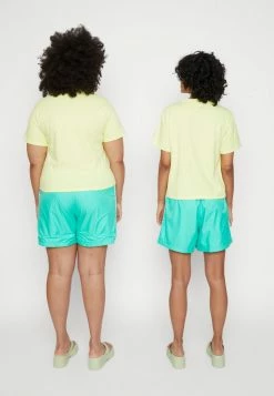 Adidas Originals Shorts - Green -Adidas Originals Shop 9d35940abda1464888d366b43b5fb3ad