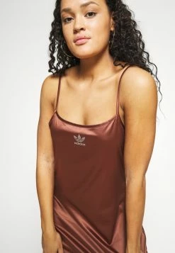 Adidas Originals DRESS - Day Dress - Earth Brown -Adidas Originals Shop 9e2d466edc3546bb9e02d90b3ab06f07