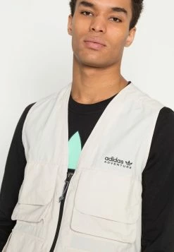 Adidas Originals VEST - Waistcoat - Alumina 9 Adidas Originals VEST - Waistcoat - Alumina -Adidas Originals Shop 9eac918d3b324619aa4f4877ad13af63