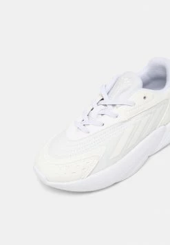 Adidas Originals OZELIA UNISEX - Trainers - White 13 Adidas Originals OZELIA UNISEX - Trainers - White -Adidas Originals Shop 9ee419990a6f44b2b7d7cc6a2ae96ce2