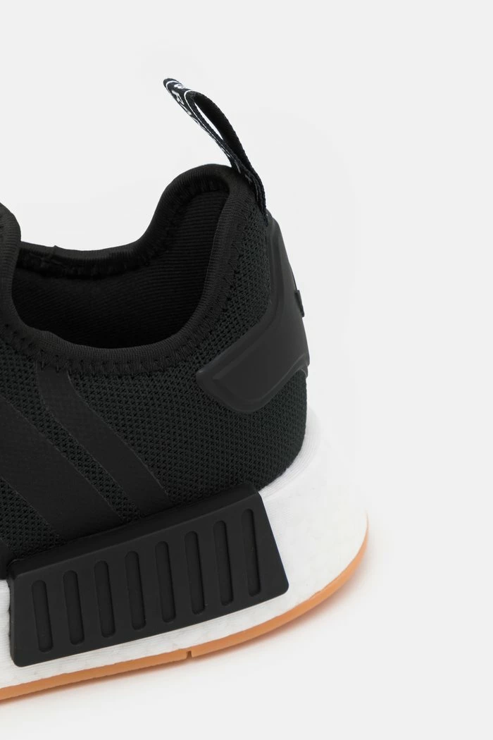 Adidas Originals NMD R1 PRIMEBLUE UNISEX - Trainers - Core Black 6 Adidas Originals NMD R1 PRIMEBLUE UNISEX - Trainers - Core Black - Image 6