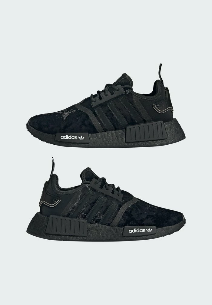 Adidas Originals Trainers - Black 7 Adidas Originals Trainers - Black - Image 7