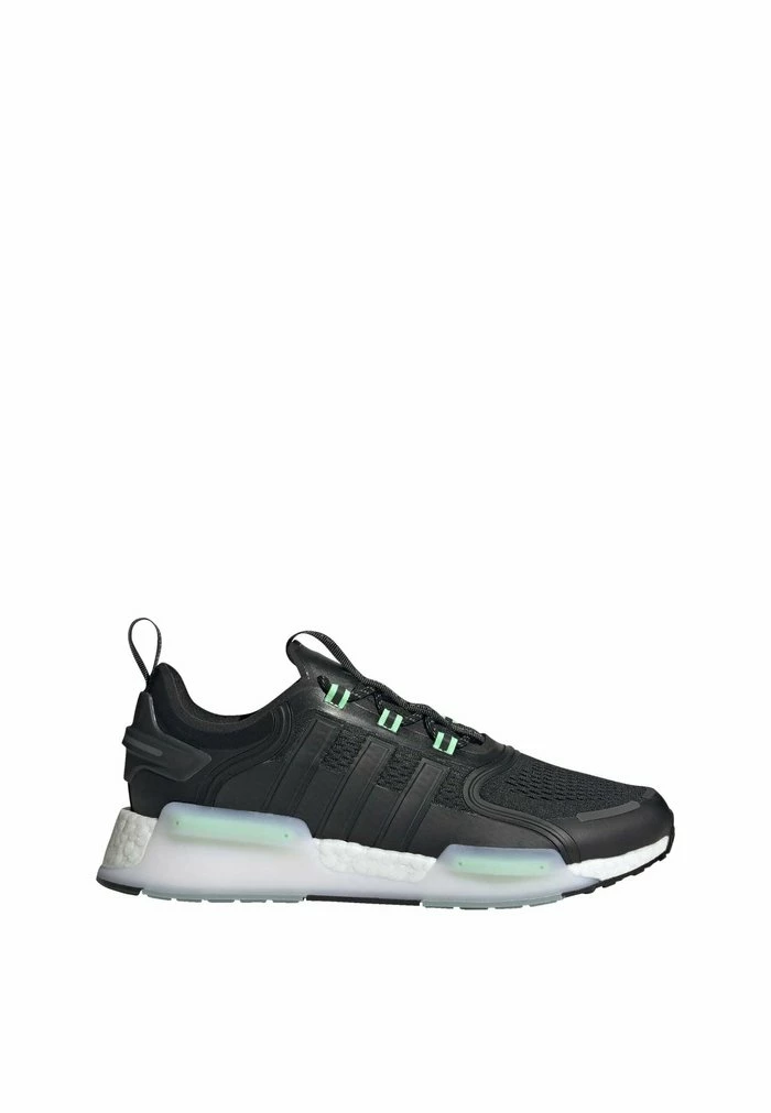 Adidas Originals NMD V3 - Trainers - Black 6 Adidas Originals NMD V3 - Trainers - Black - Image 6