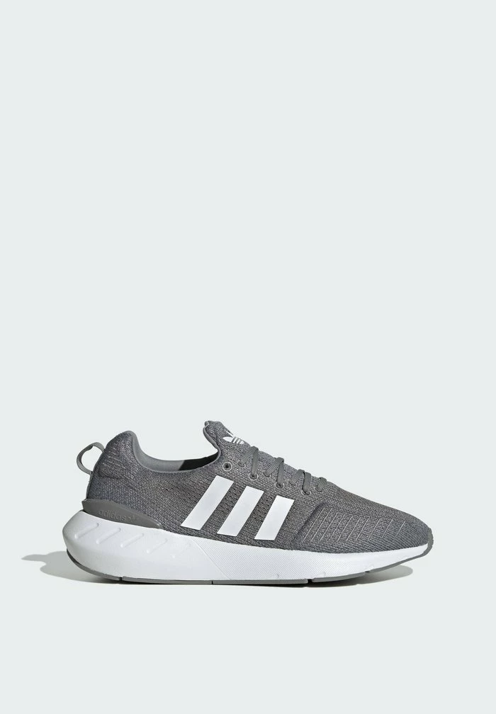 Adidas Originals SWIFT RUN 22 UNISEX - Trainers - Grey 11 Adidas Originals SWIFT RUN 22 UNISEX - Trainers - Grey - Image 11