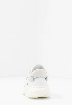 Adidas Originals OZWEEGO UNISEX - Trainers - Crystal White/footwear White/offwhite 11 Adidas Originals OZWEEGO UNISEX - Trainers - Crystal White/footwear White/offwhite -Adidas Originals Shop a1afeac130e64ed79d9a468e844b9b9f