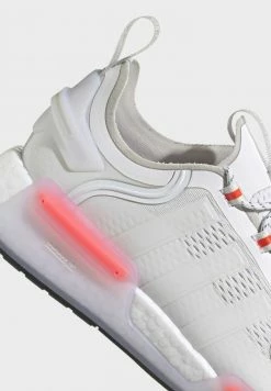 Adidas Originals NMD_V3 UNISEX - Trainers - White -Adidas Originals Shop a3077907e73b4b1a930f0f53fa024335