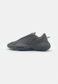 Adidas Originals OZRAH UNISEX - Trainers - Grey Four/core Black/signal Green