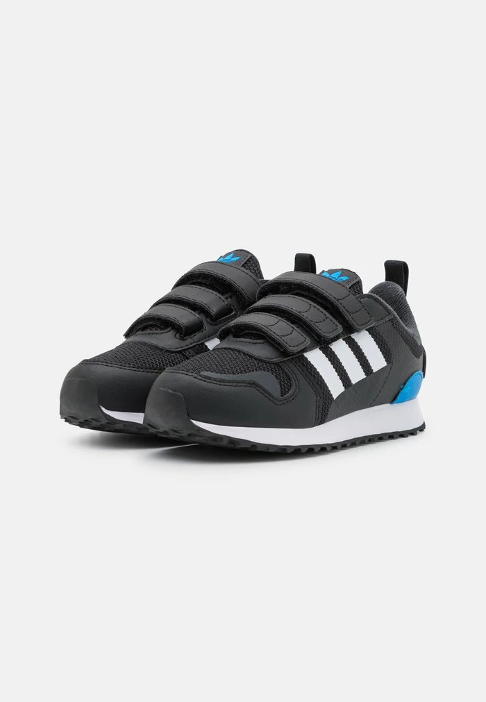 Adidas Originals ZX 700 HOODED - Trainers - Core Black/ftwr White/carbon 2 Adidas Originals ZX 700 HOODED - Trainers - Core Black/ftwr White/carbon - Image 2